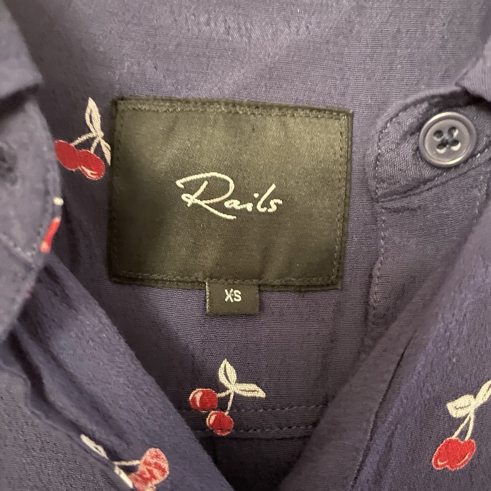 Rails Kate Navy Blue Cherries Shirt Button Up Rayon Cherry Novelty Print XS B34 - Picture 6 of 14